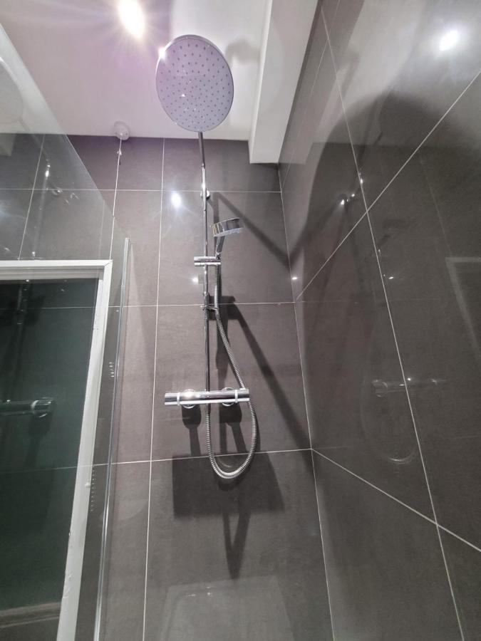 Handpost Inspire By Propertri Newport  Esterno foto